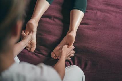 foot acupressure