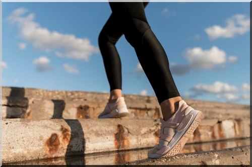 chaussures de sport usées